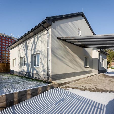 Apartmany Modrany Praha Eksteriør bilde